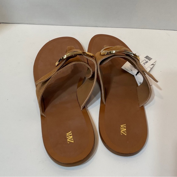 ZARA NEW WOMAN BUCKLED LEATHER FLAT THONG SANDALS EARTH BROWN 10/41 2605/010 - Picture 8 of 10